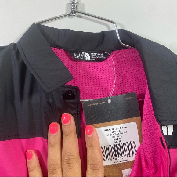 NEW North Face Infant Coaches Jacket Size 6-12M - Picture 5 of 6